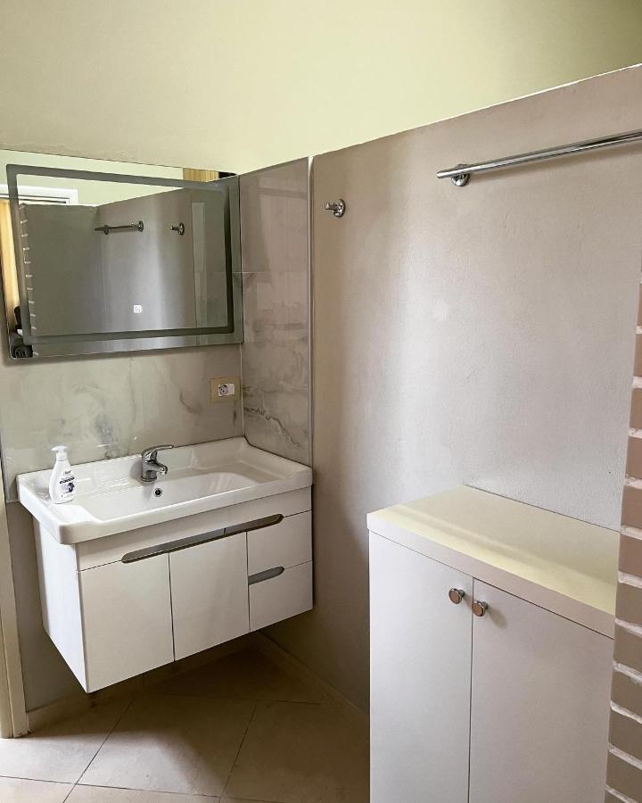 Trip-Stop Apartments Vlorë Εξωτερικό φωτογραφία