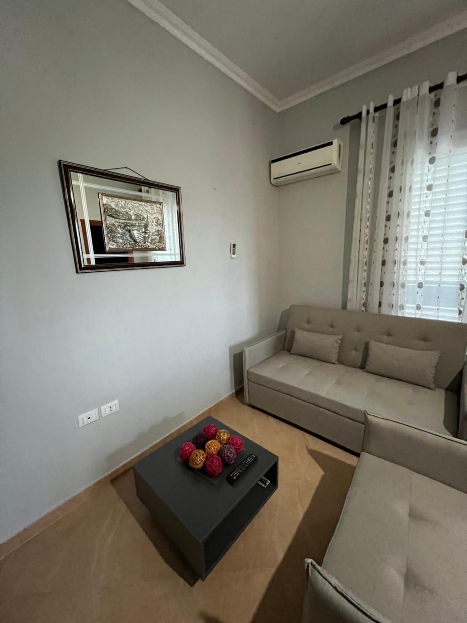 Trip-Stop Apartments Vlorë Εξωτερικό φωτογραφία